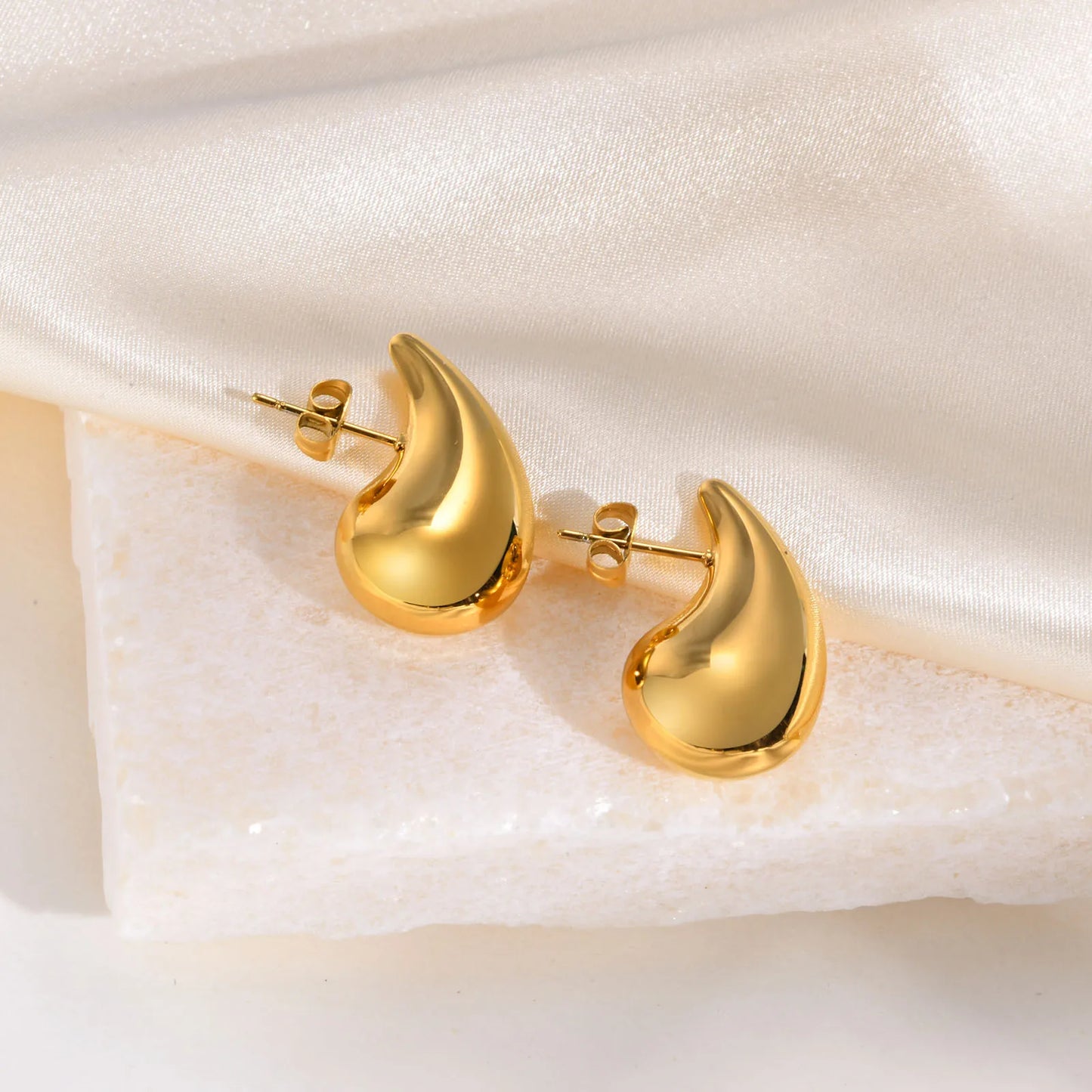 Ariel Chic Teardrop Earrings for Women